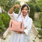کیف دوشی بزگ لاریسا - Image 2