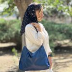 کیف دوشی بزرگ زنانه مدل میرلا